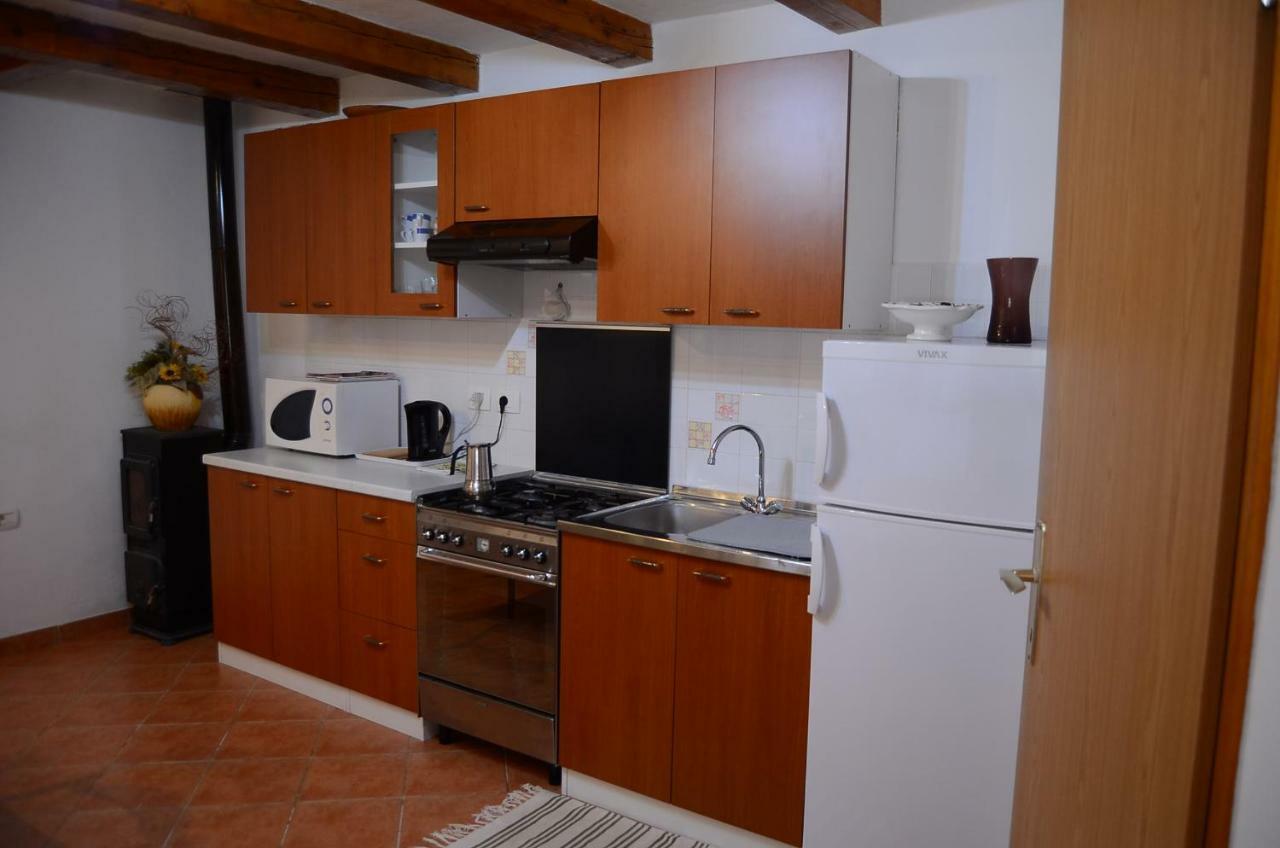 Apartment Duerose Buje Kültér fotó